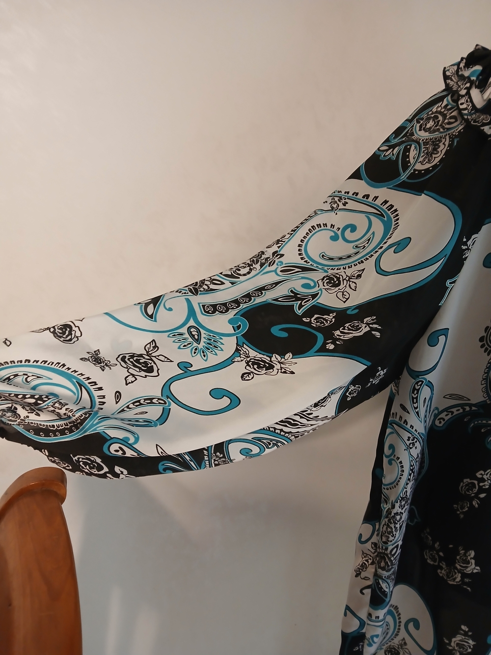 Cato Black White and Teal Paisley Off-Shoulder Tunic - Picture 4 of 7